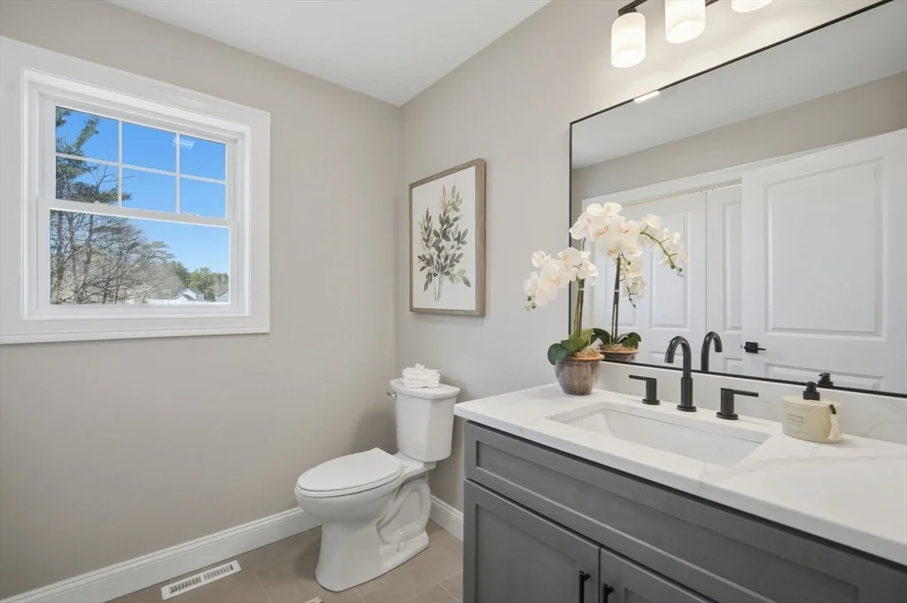 Photo of 212 Montgomery Rd