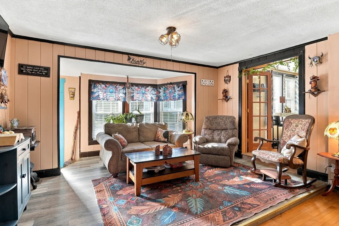 Photo of 30 Baldwinville Road