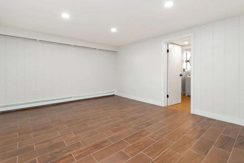 Photo of 29 Clinton Ave