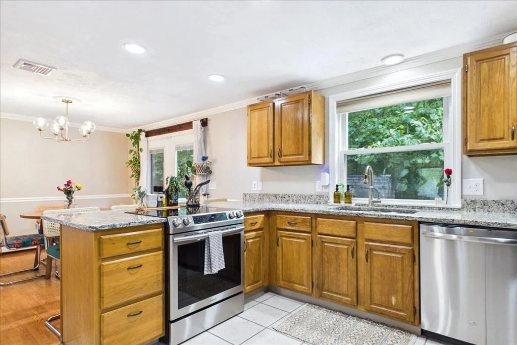Photo of 77 Briar Rd