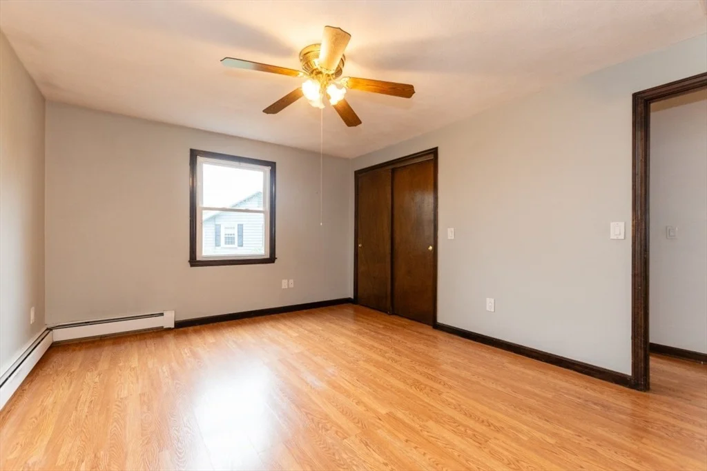 Photo of 49 Benton Circle