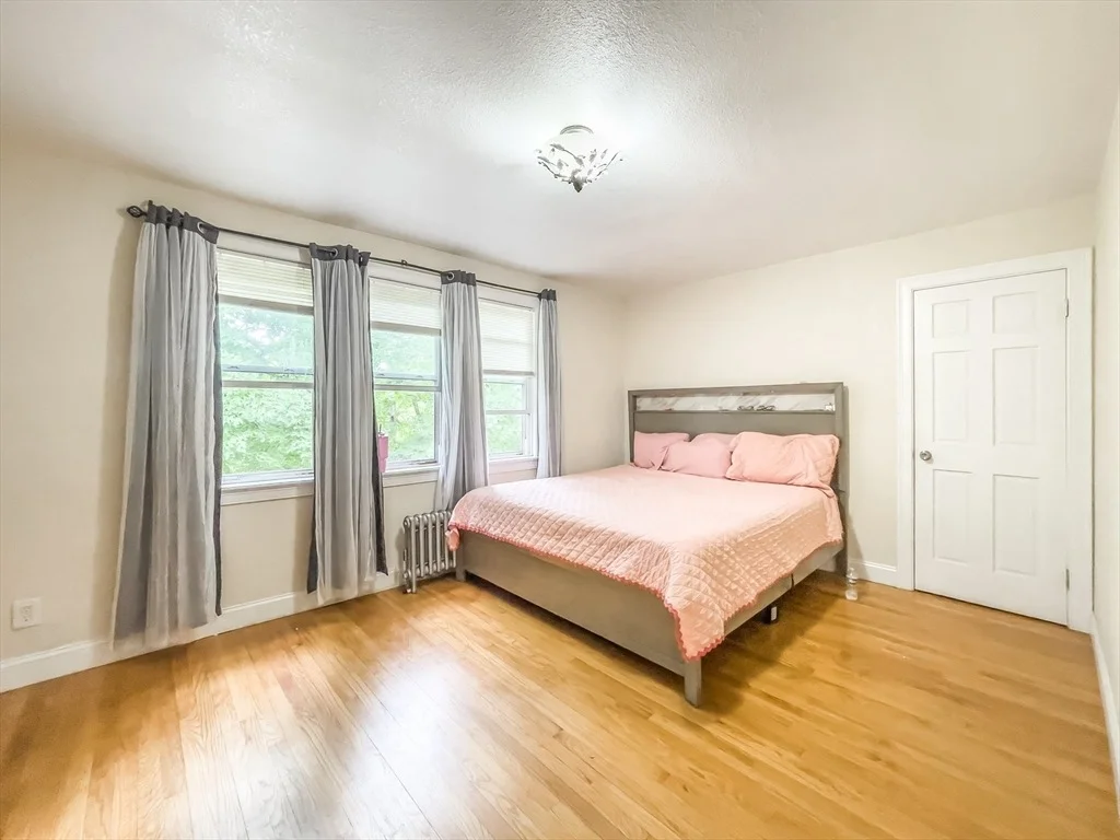Photo of 38 Ames Ave