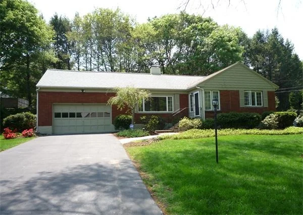 Photo of 35 Webster Road