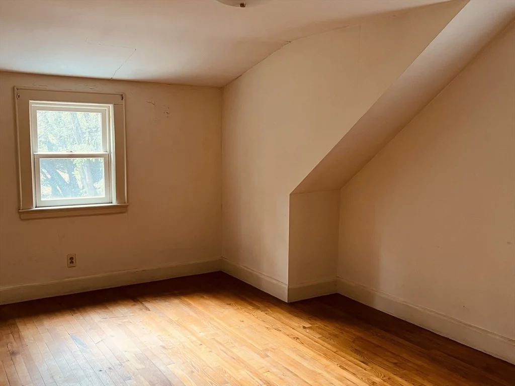 Photo of 67 Long Ave