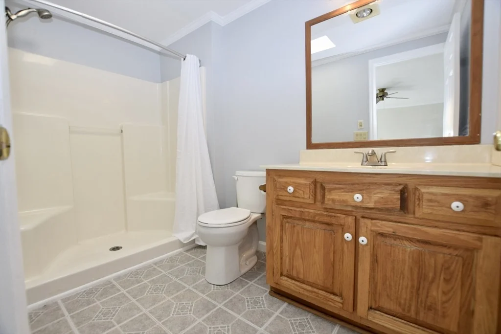 Photo of 2 Edgewood Circle