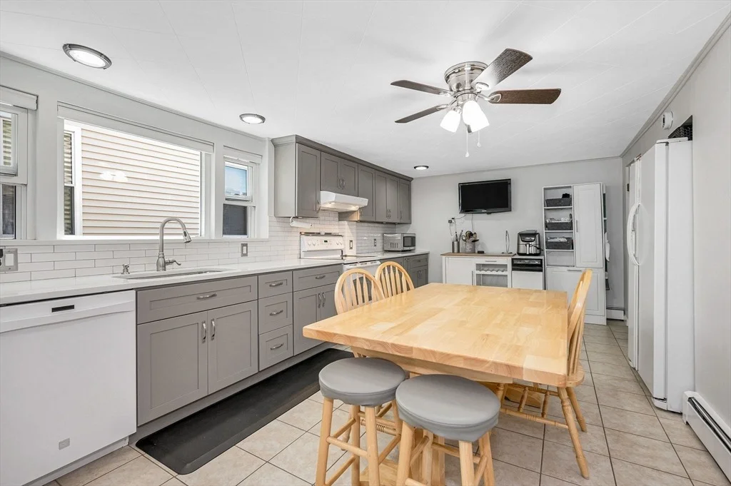 Photo of 40 Marie Ave