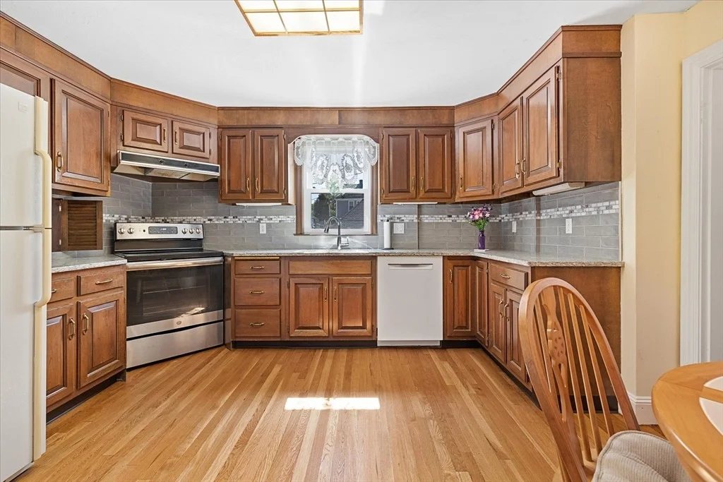 Photo of 49 Monroe Ave