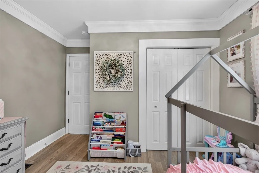 Photo of 423 Textile Ave