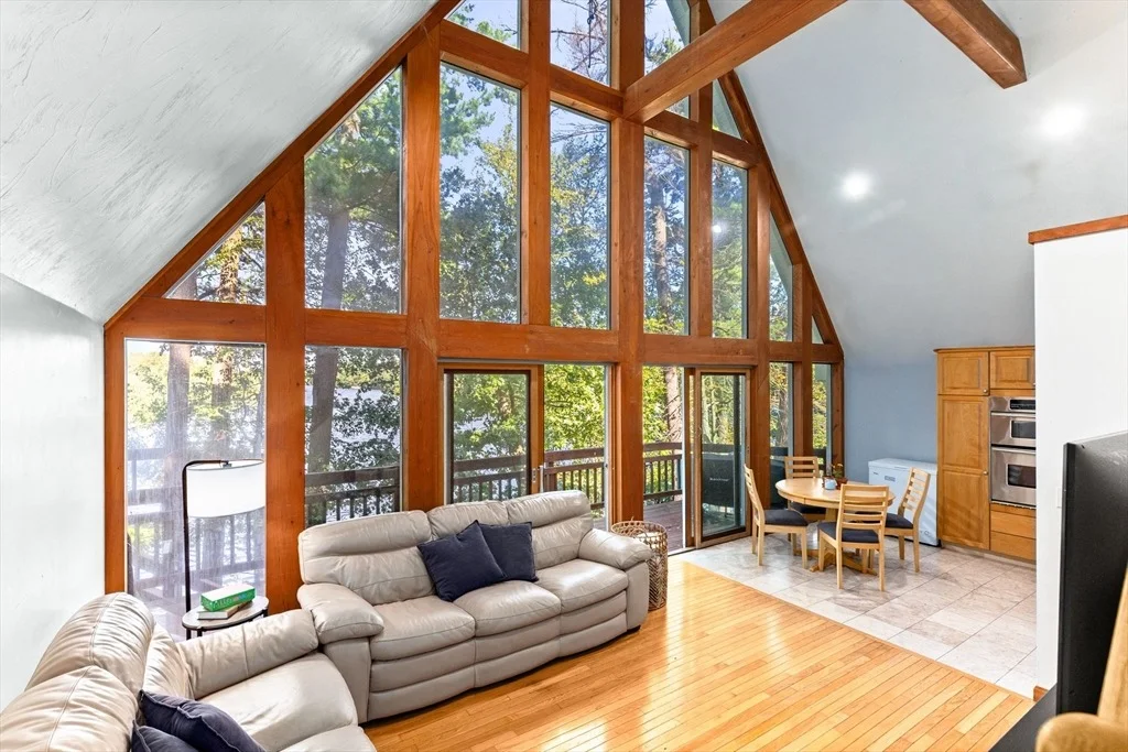 Photo of 32 Pineview Ter