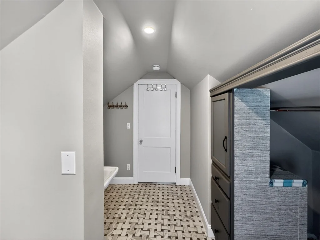 Photo of 9 Hood St