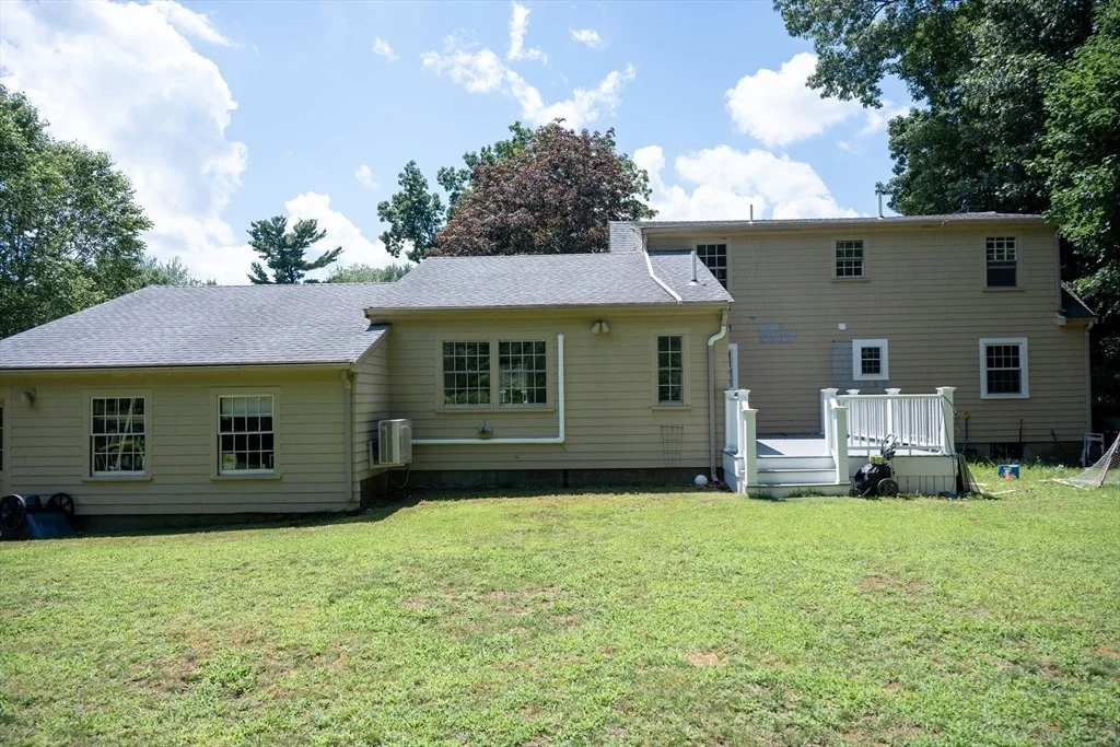 Photo of 20 Hemlock Dr