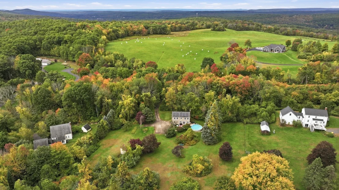Photo of 235 Pierce Rd
