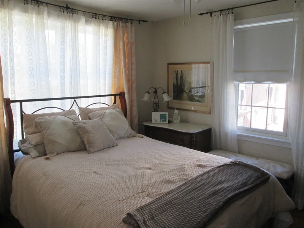 Photo of 28 Clairmont Ave