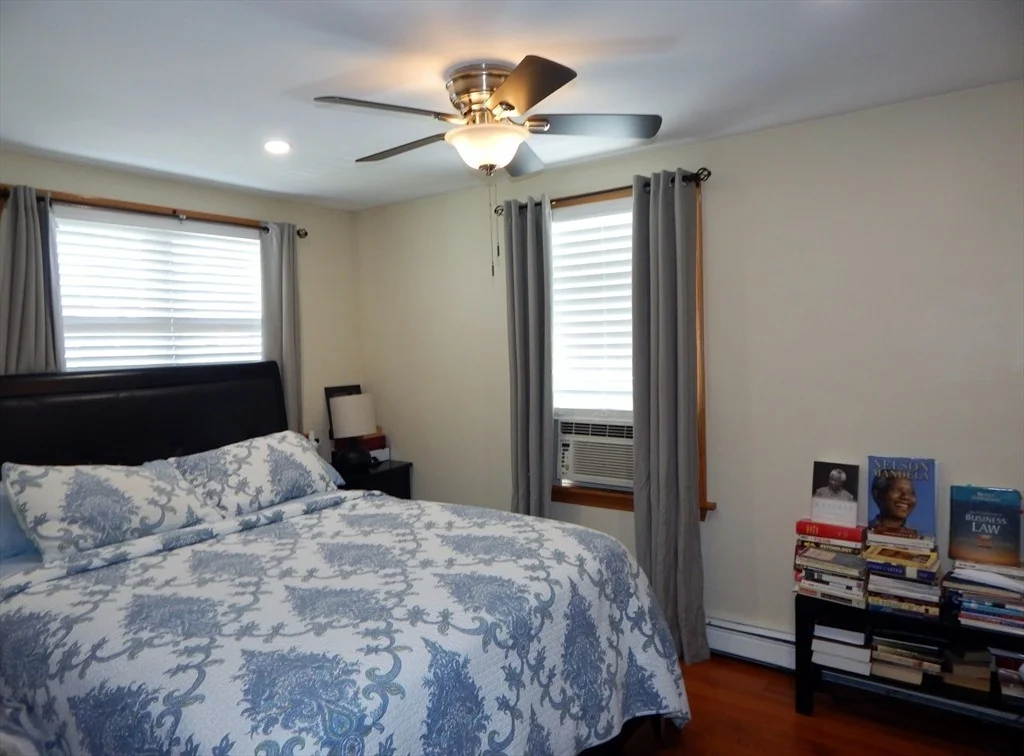 Photo of 170 Carey Cir