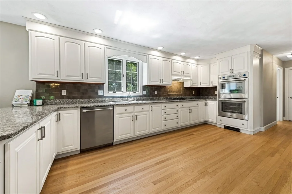 Photo of 10 Morgan Dr