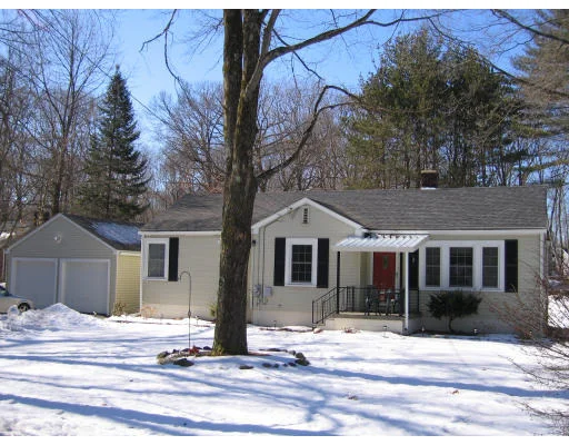Photo of 19 Bartlett Ave