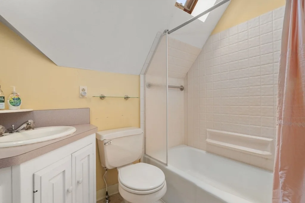 Photo of 120 Summer St