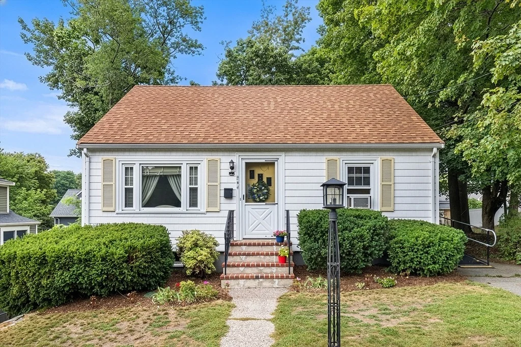Photo of 244 Beech Ave