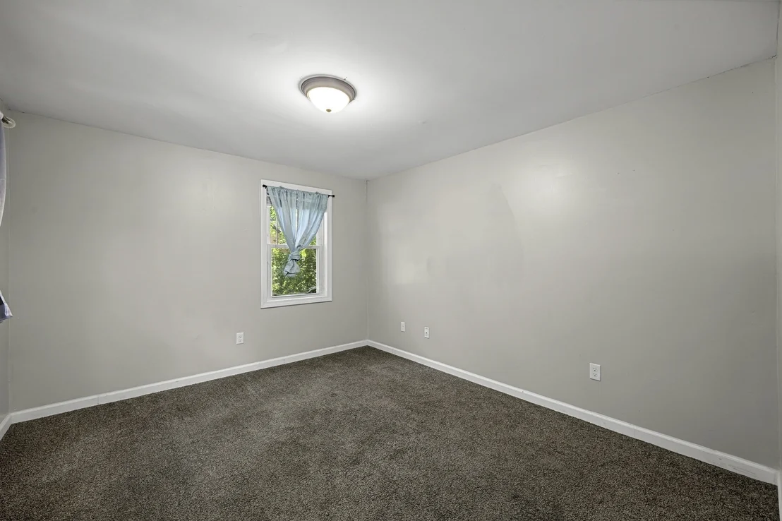 Photo of 1100 Roosevelt Ave