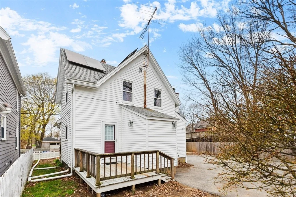 Photo of 105 Centennial Ave