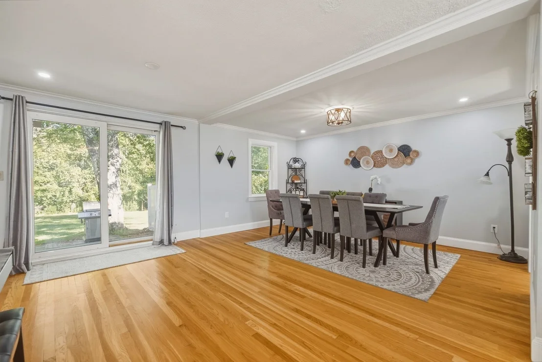 Photo of 12 Dean Rd