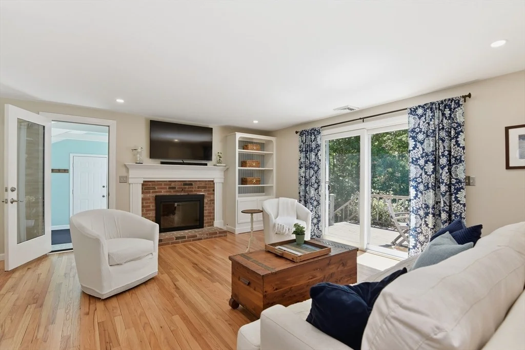 Photo of 8 Emerald Way