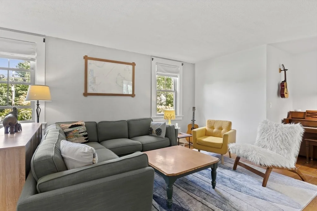 Photo of 60 Sandwich Rd
