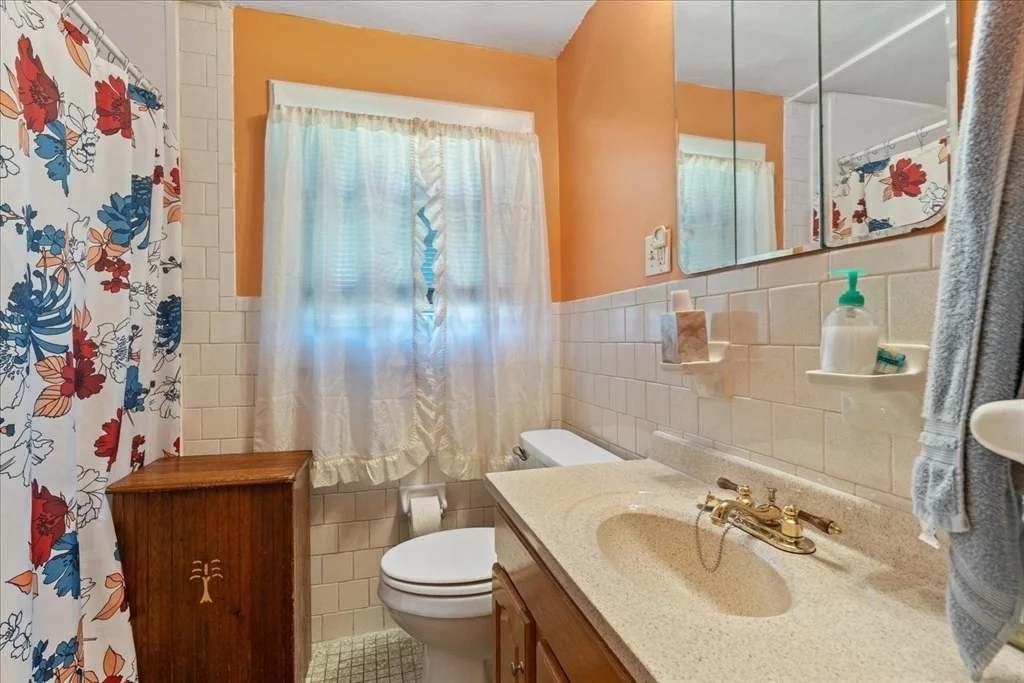 Photo of 31 Stephen Dr