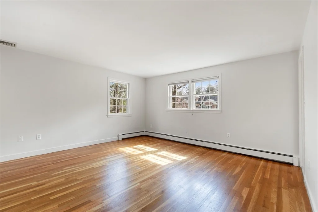 Photo of 14 Reeves Rd
