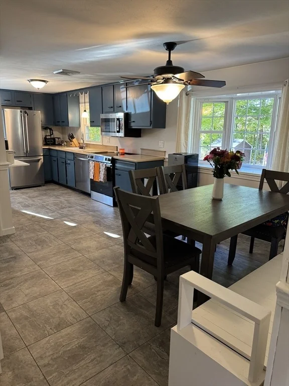 Photo of 6 Heritage Dr