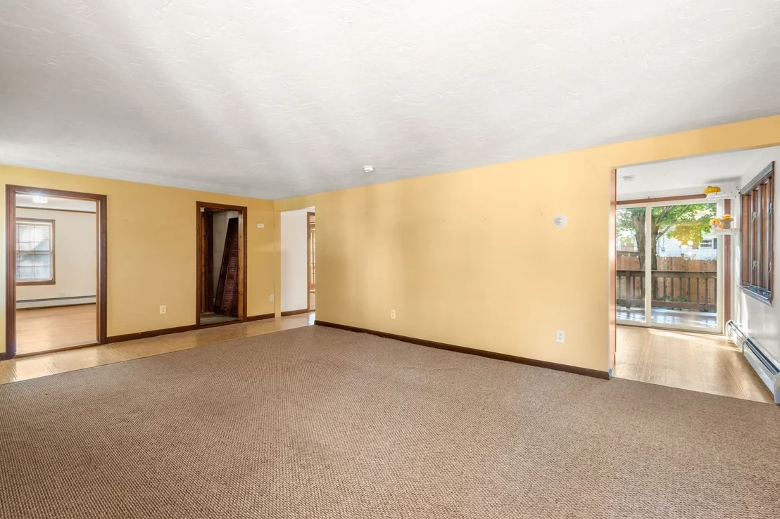 Photo of 32 Elm Street