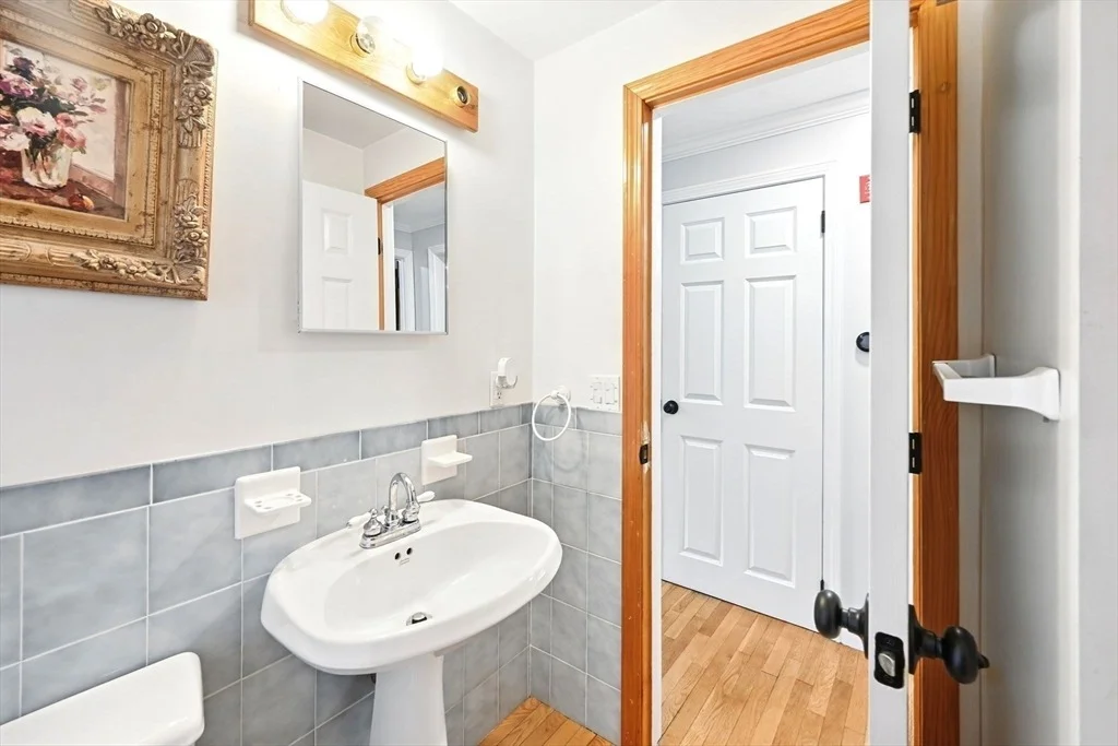 Photo of 77 Marblehead Street