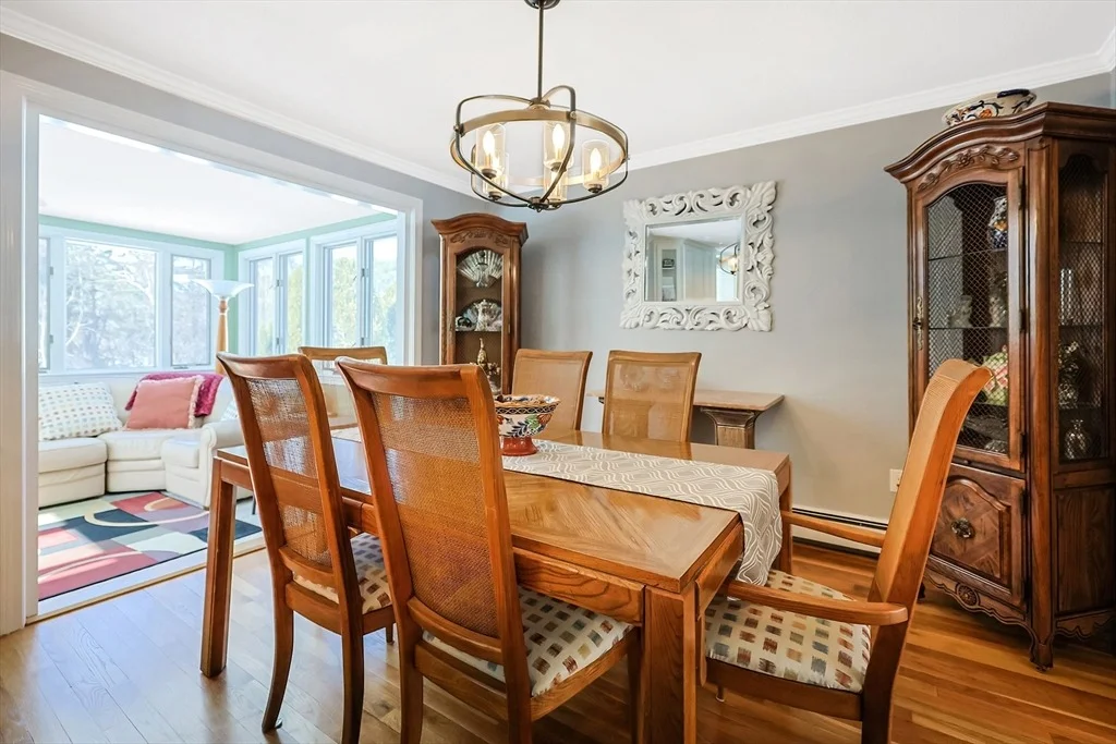 Photo of 3 Vaillencourt Dr