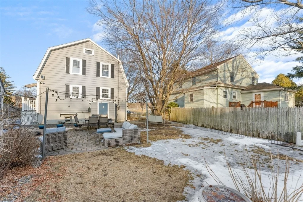 Photo of 15 Damon St