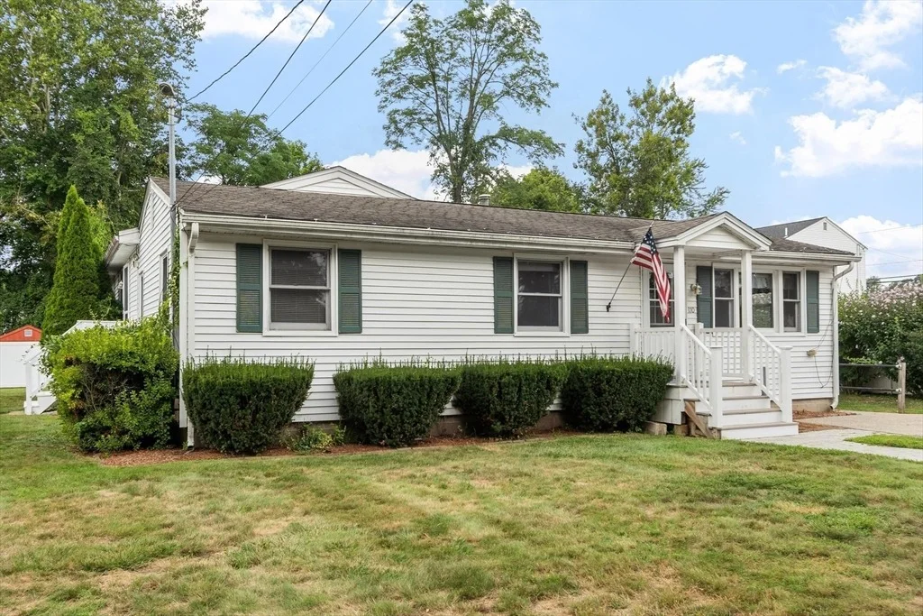 Photo of 170 Townsend Ave