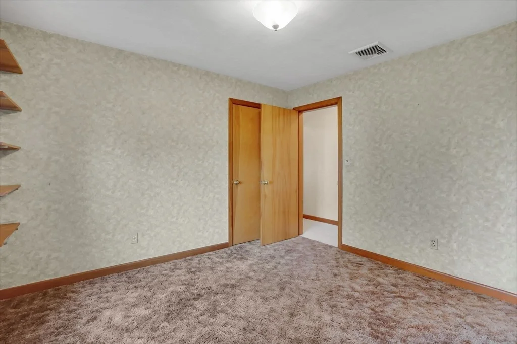 Photo of 76 Roy St