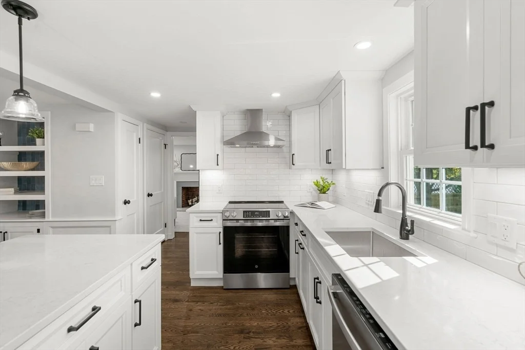 Photo of 37 Elmcrest Rd