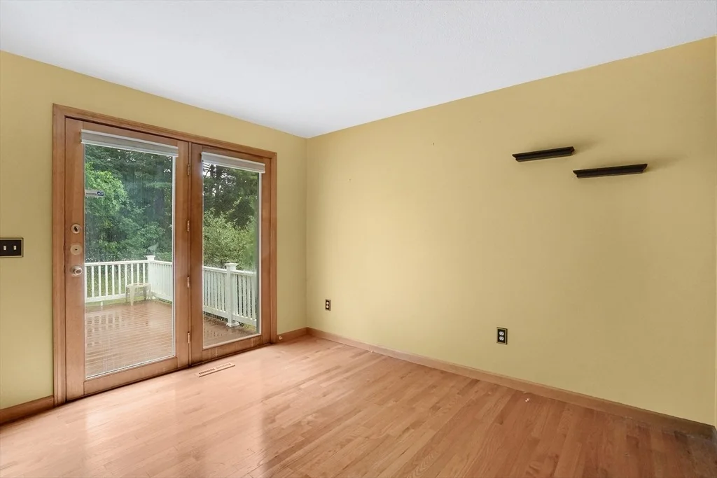 Photo of 61 Caitlin Dr