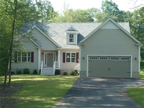 Photo of 6 Mosesso Drive