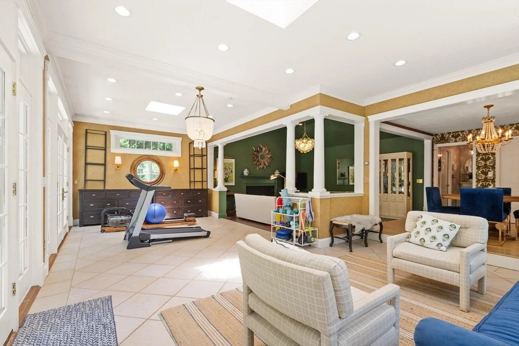 Photo of 2 Shipley Cir