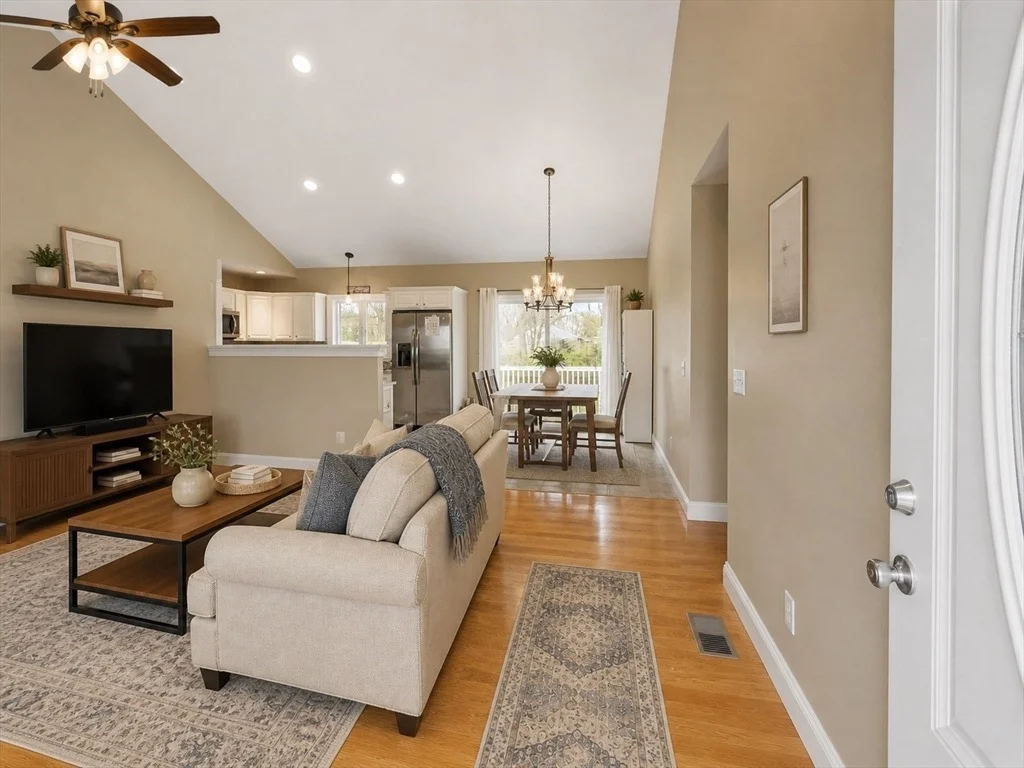 Photo of 79 Beaudry Ave
