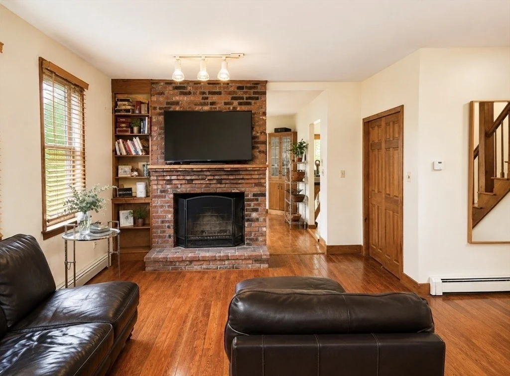Photo of 439 Newport Rd