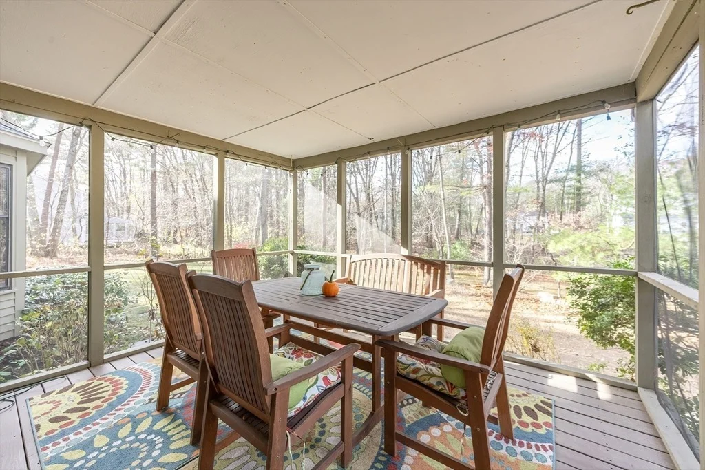 Photo of 11 Garry Dr