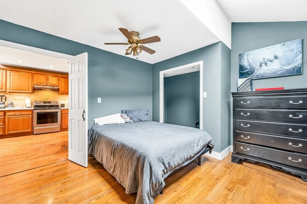 Photo of 50 Walnut St