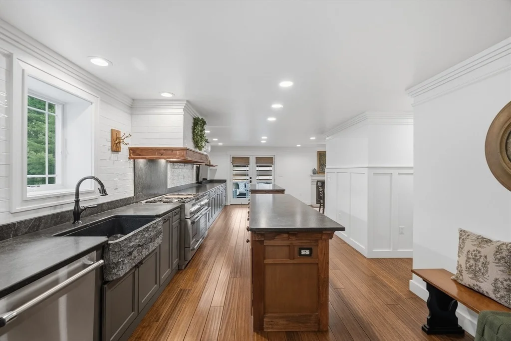 Photo of 158 Pinecrest Rd