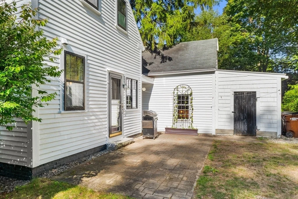 Photo of 486 Main St