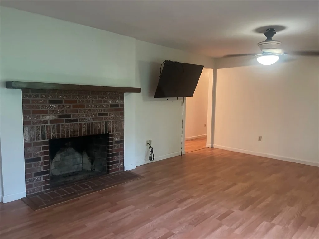 Photo of 173 Winchendon Rd