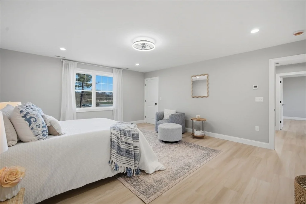 Photo of 212 Montgomery Rd