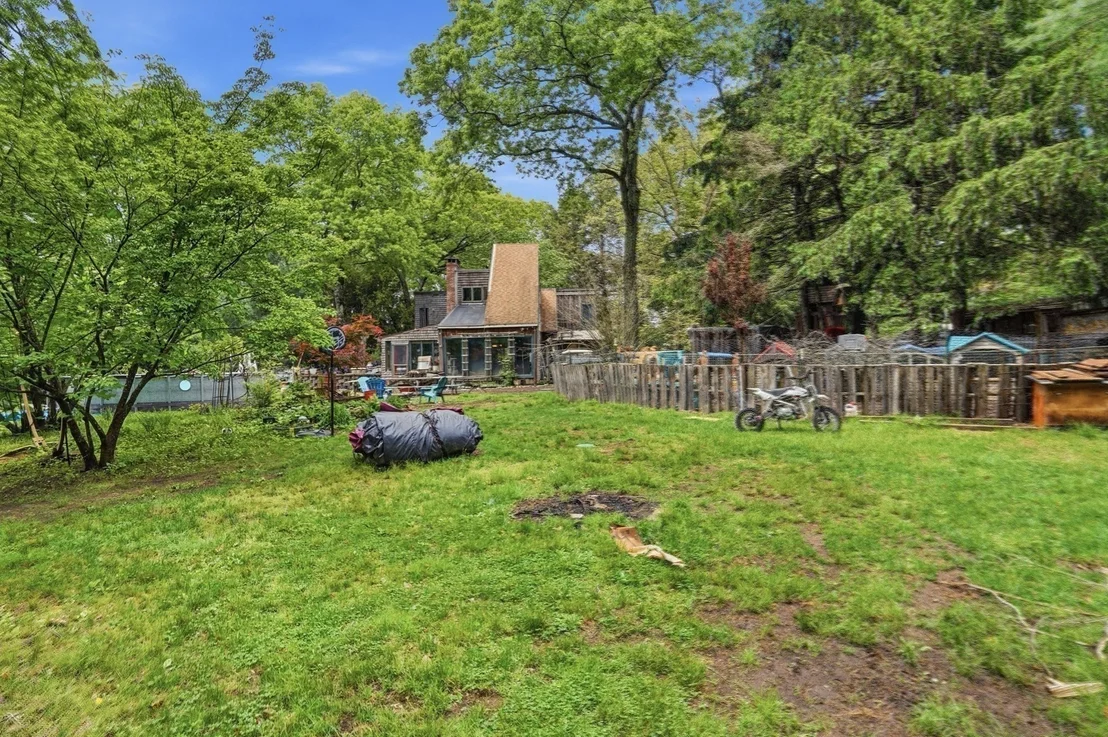 Photo of 151 Summer St