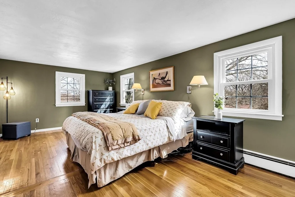 Photo of 2 Juniper Cir